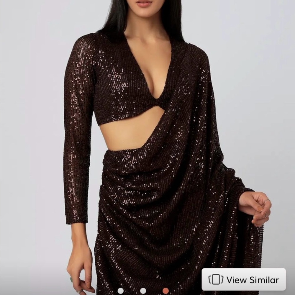 Elegant Sequin designer Brown draped Saree with Blouse